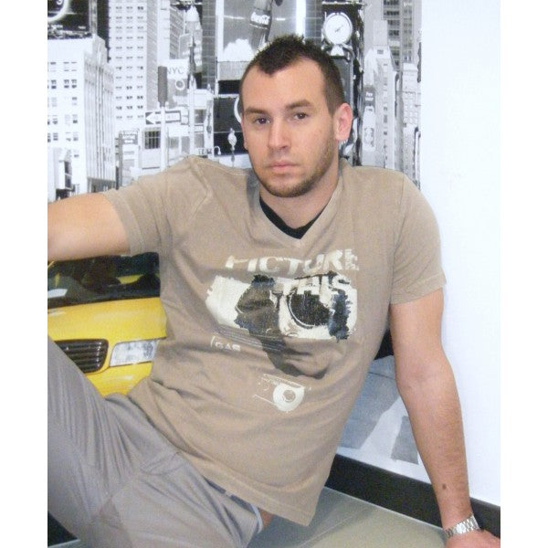 T-shirt gas Picture